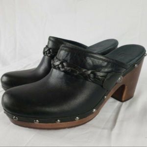 UGG 3206 Kaylee Mules/Clogs Leather Women’s SZ 10
